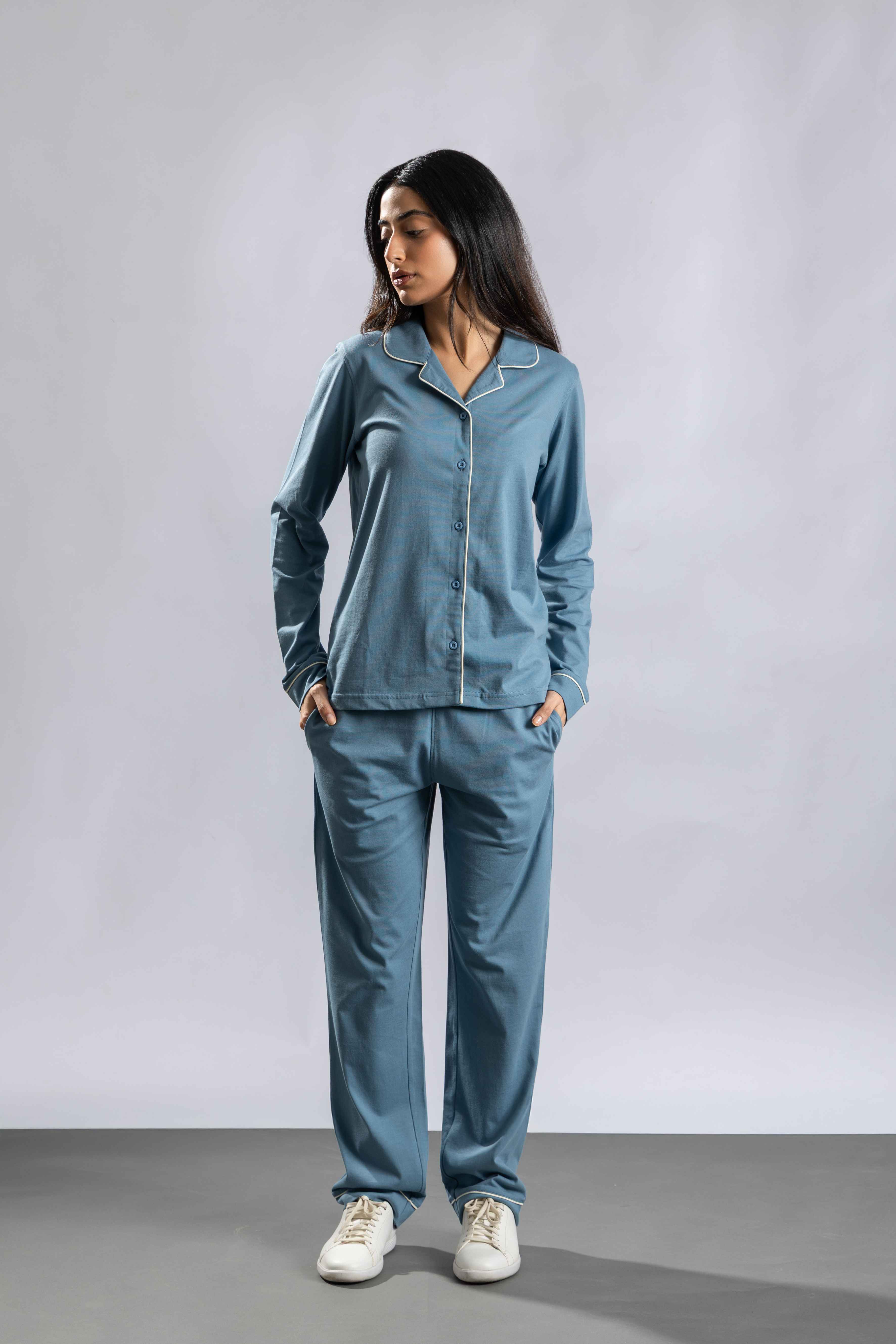 Oneway Women Solid Lapel Collar 1 Shirt, 1 Pyjama :: Night Suit Set