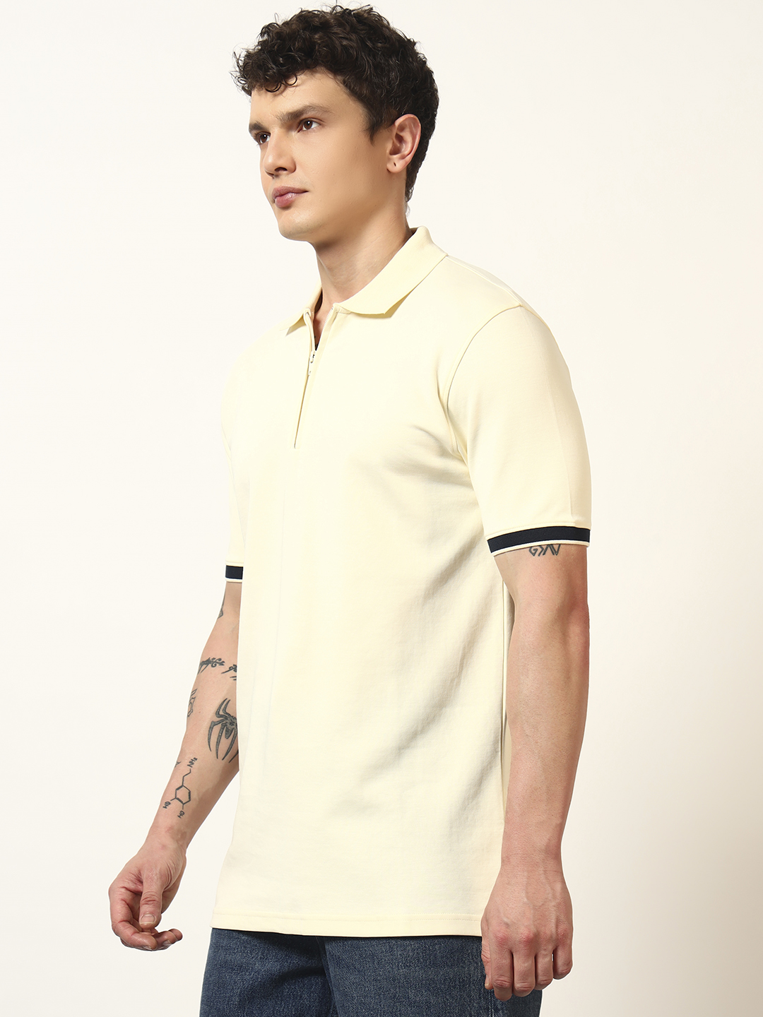 Oneway Men Solid Yellow T-Shirt