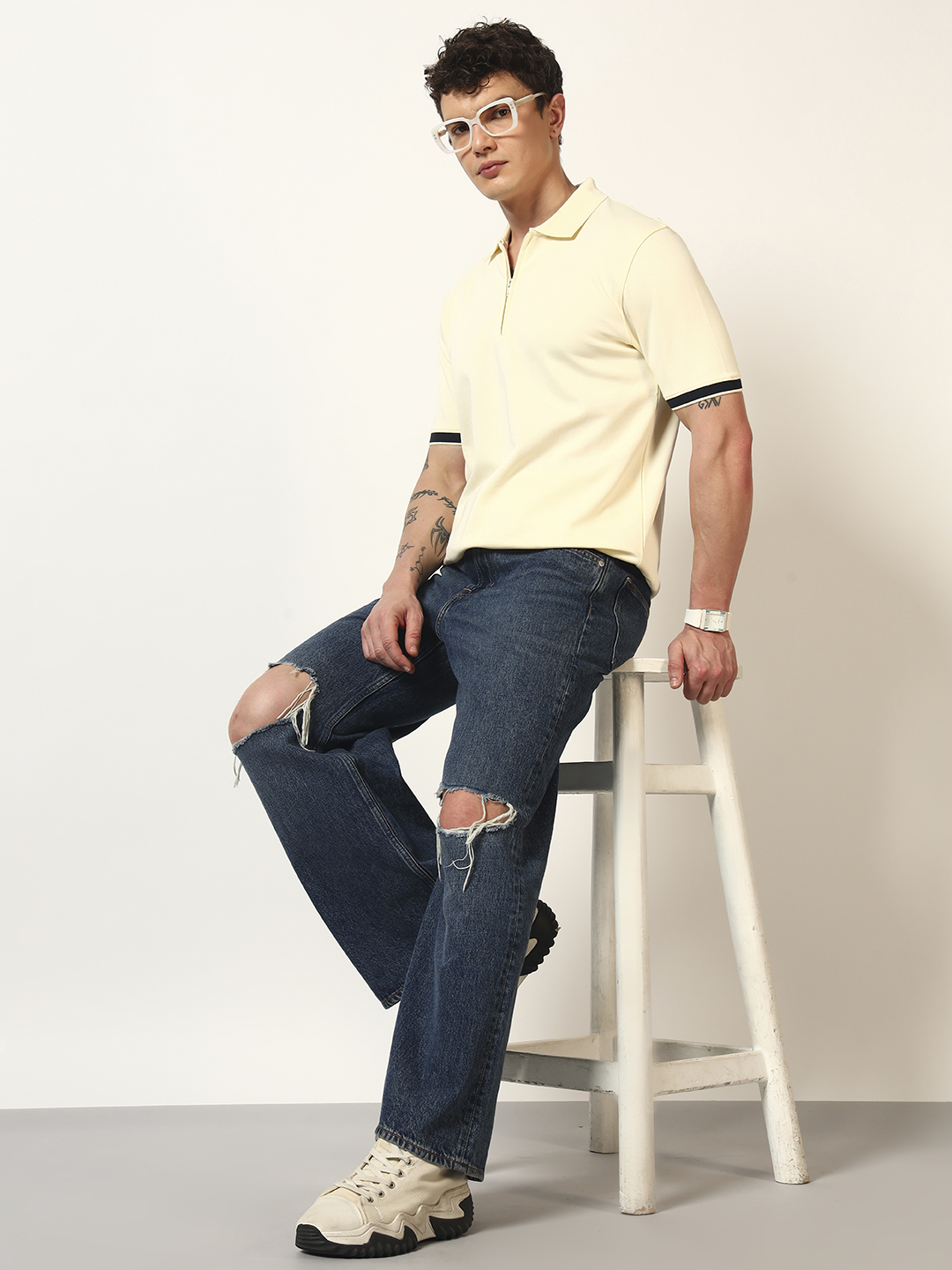 Oneway Men Solid Yellow T-Shirt