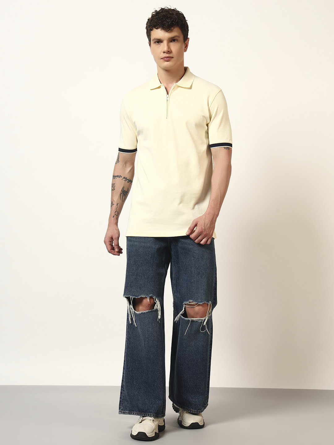 Oneway Men Solid Yellow T-Shirt