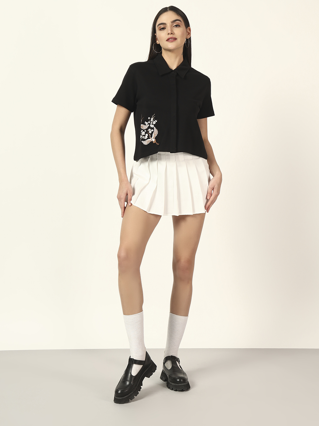 Oneway Women Embroidery Loose Fit Black Shirt