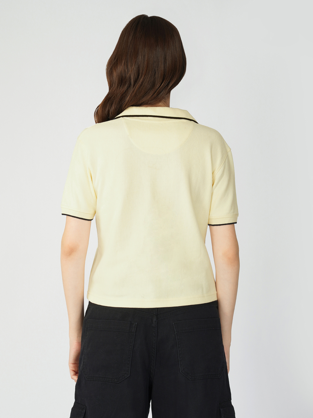 Oneway Women Solid Regular Fit Yellow Tshirt