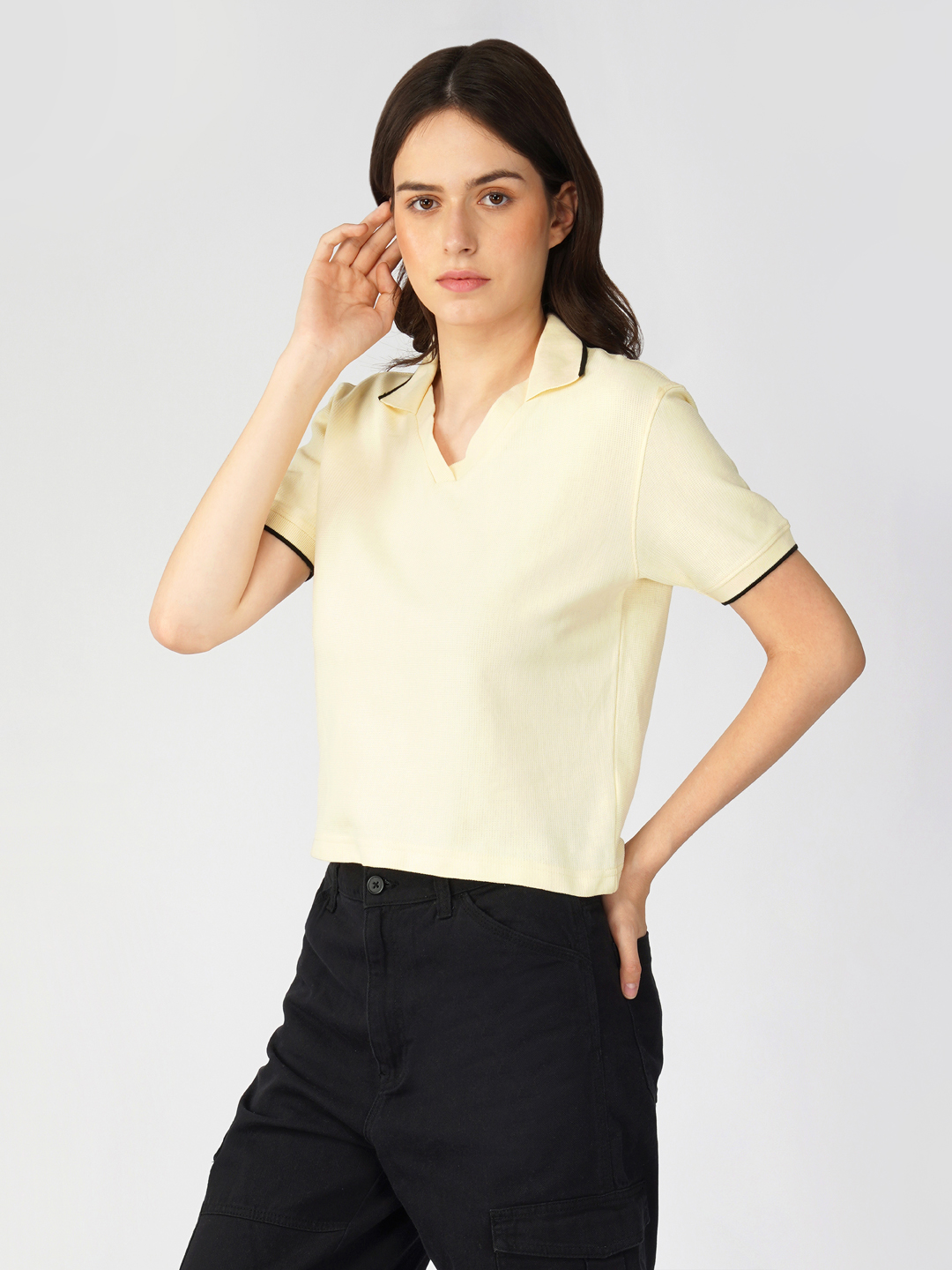 Oneway Women Solid Regular Fit Yellow Tshirt