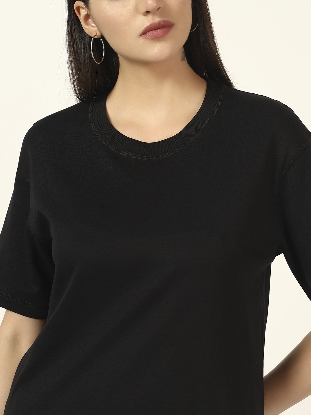 Oneway Women Solid Black 1 Tshirt, 1 Shorts :: Co-Ords Set