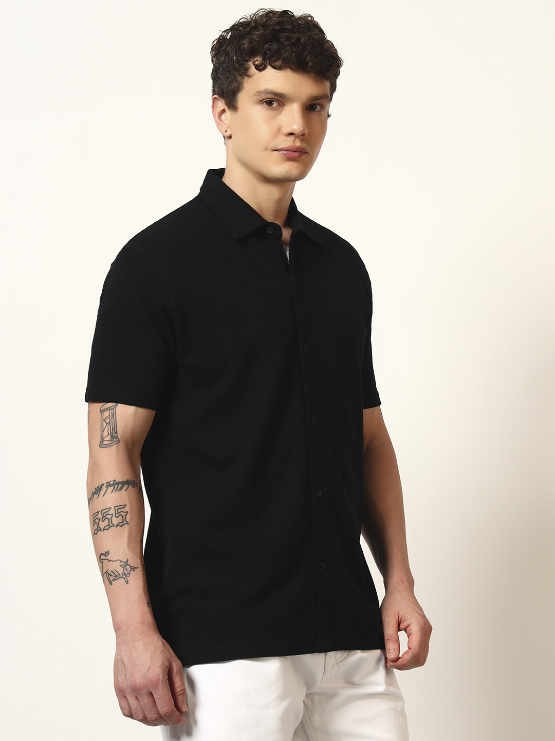 Oneway Men Solid Loose Fit Black Shirt