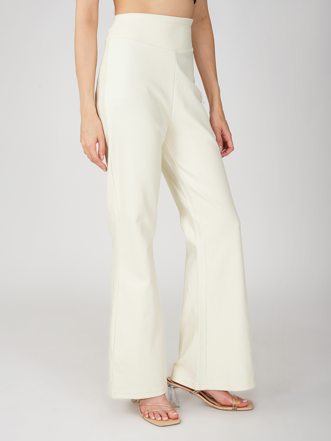 Oneway Women Solid Off-White Trousers