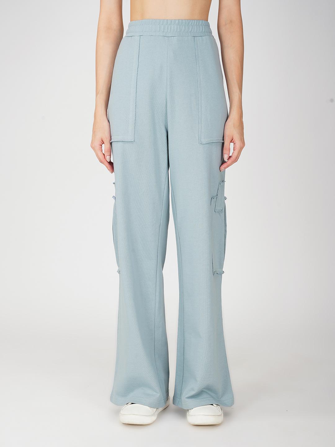 Oneway Women Solid Blue Trousers