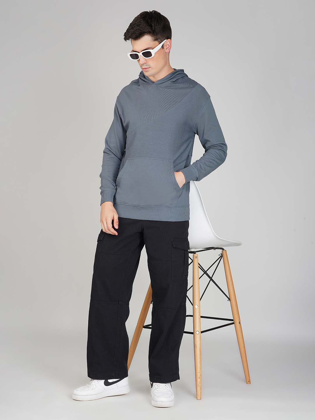 Oneway Men Solid Grey Hooded Sweatshirt