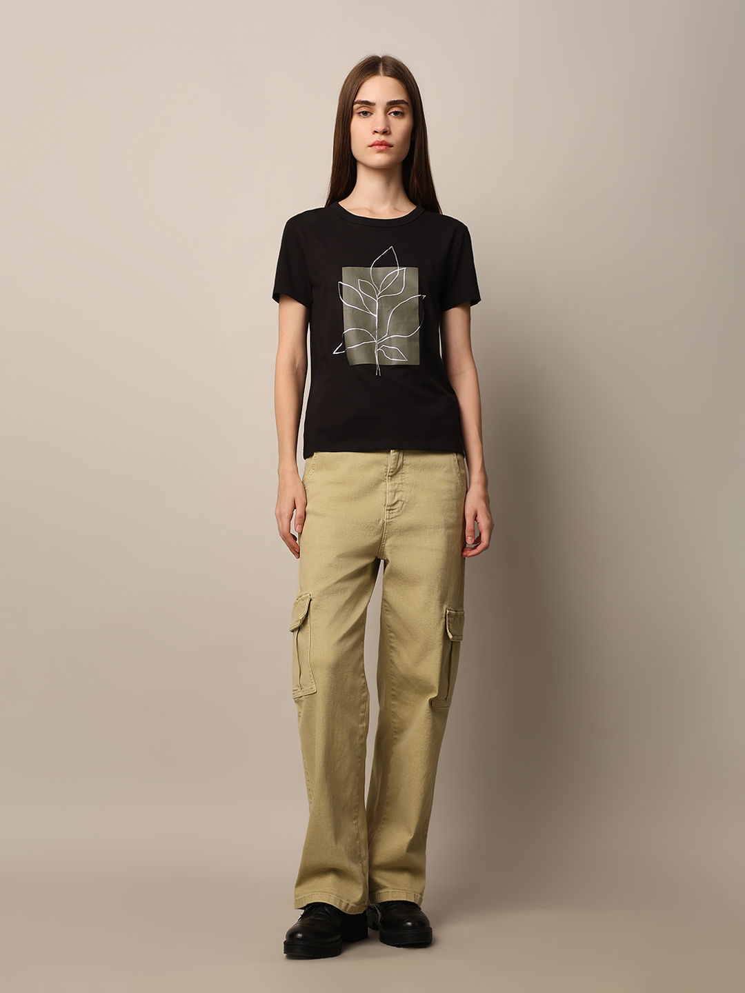 ONLY Women Graphic Print Black T-Shirt