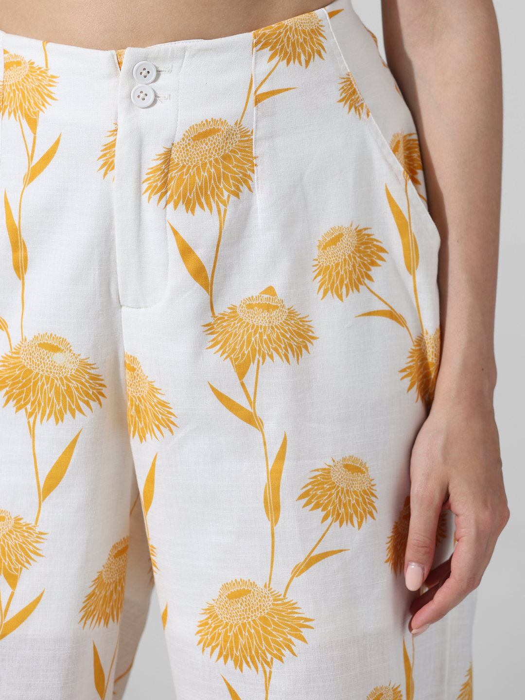 ONLY Women Printed White Pant