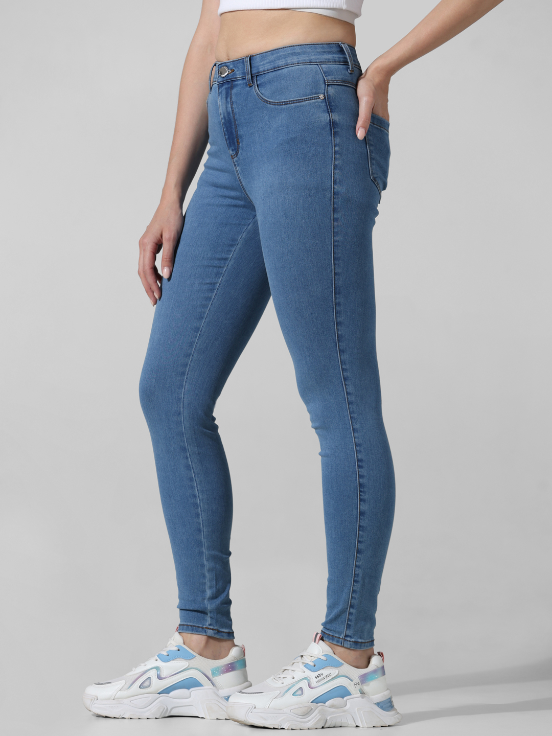 ONLY Women Washed Blue Jeans