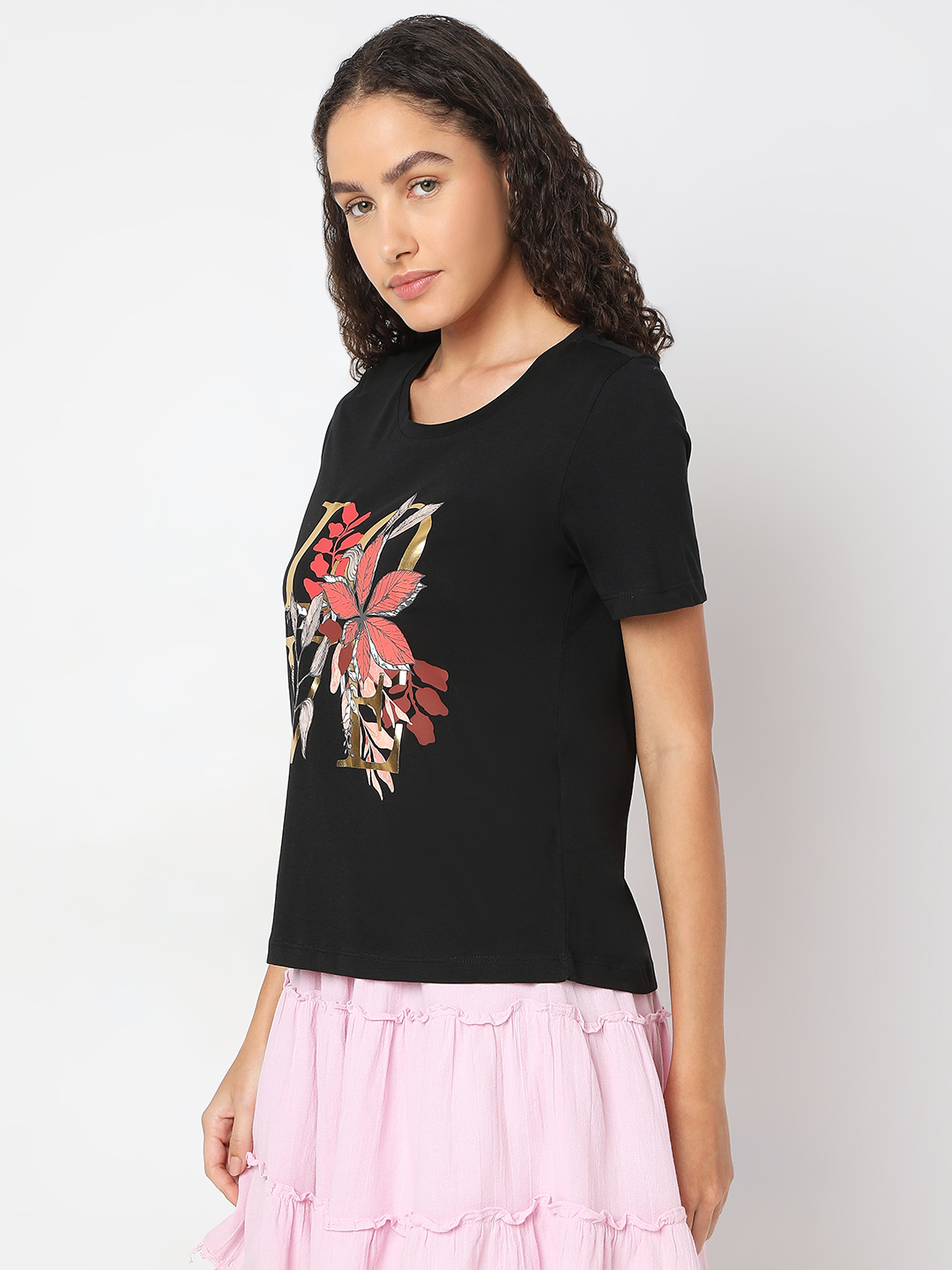 Vero Moda Women Floral Print Black T-Shirt