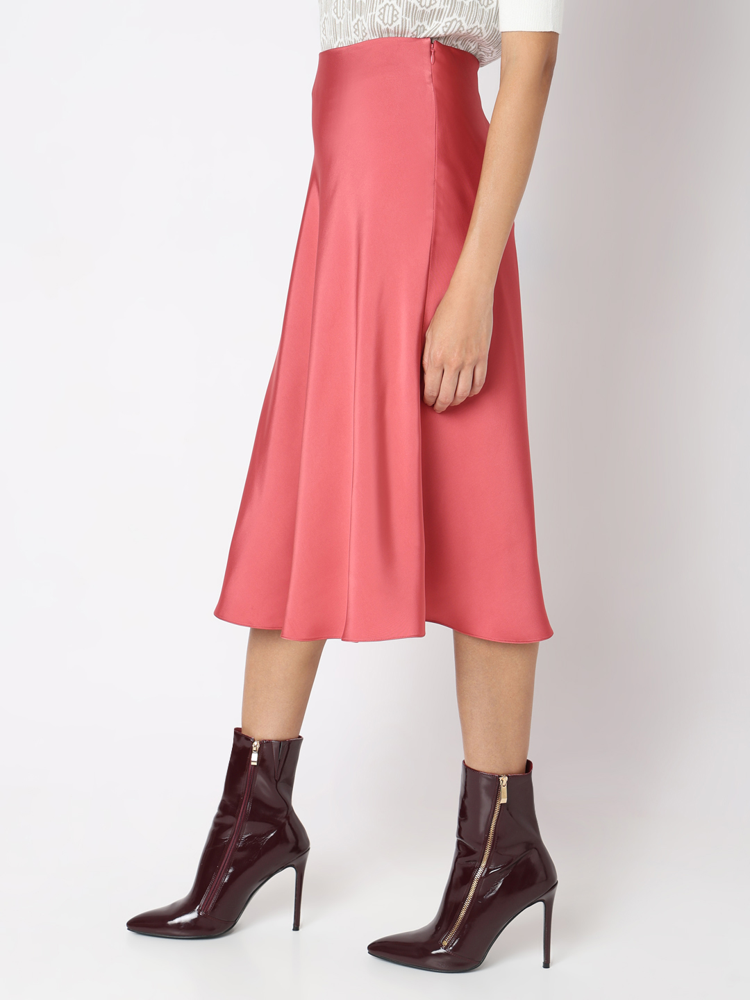 Vero Moda Women Solid Pink Skirt