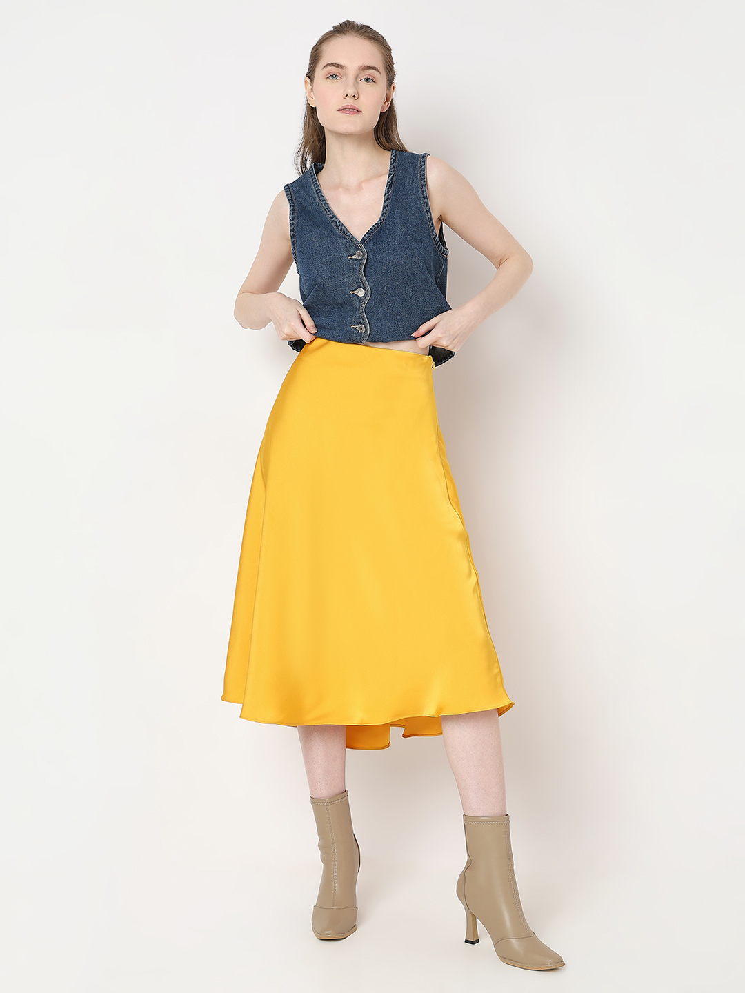 Vero Moda Women Solid Yellow Skirt