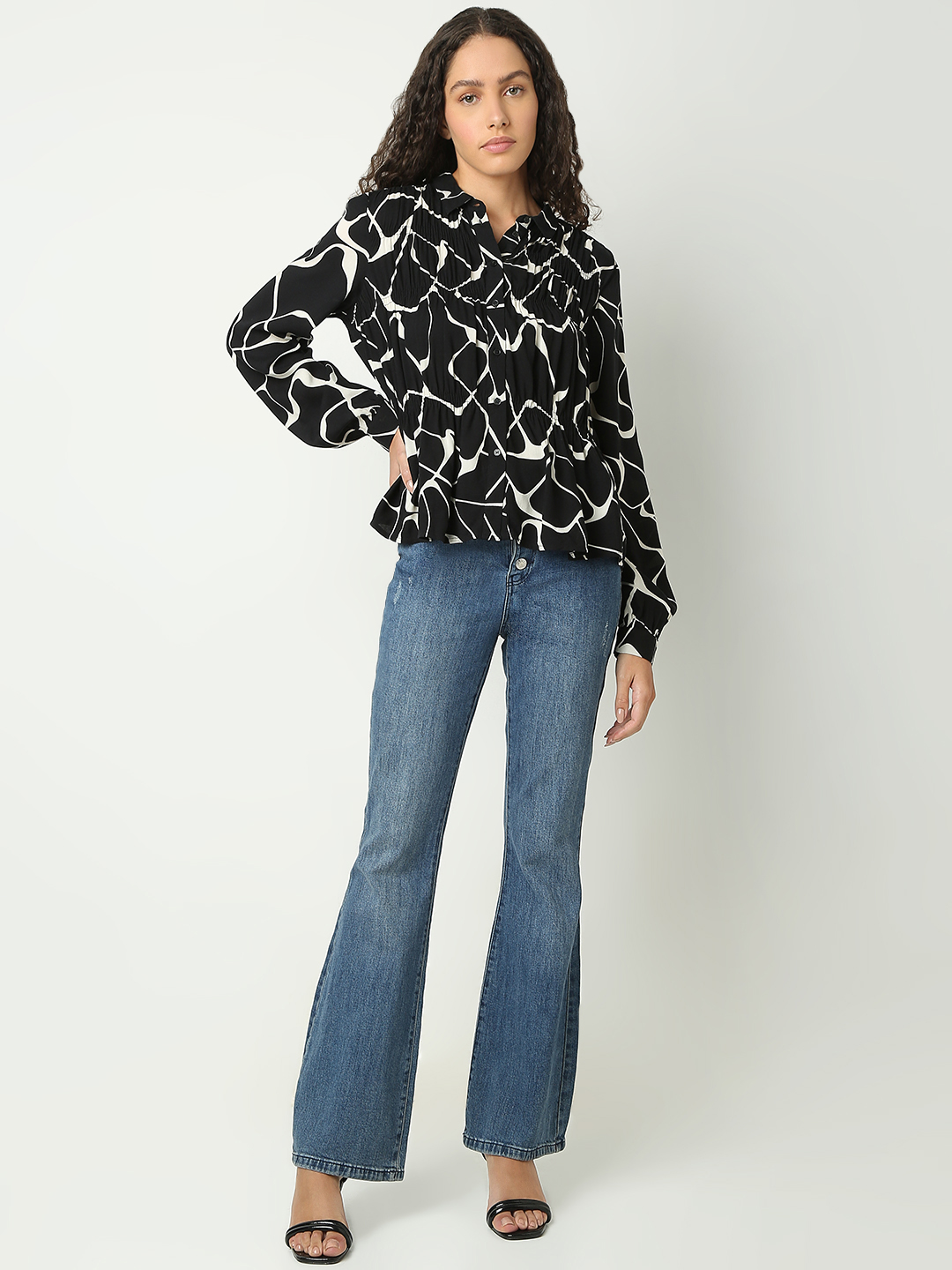 Vero Moda Women Abstract Black Shirt